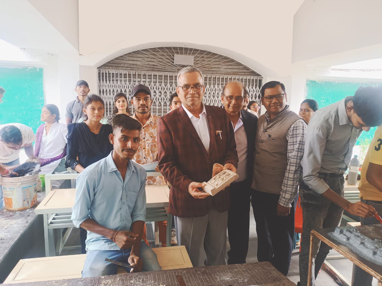 पुरातात्विक मूर्तियों की प्लास्टर कास्टिंग कार्यशाला का हुआ आयोजन